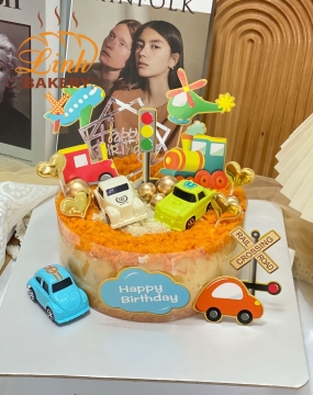 Bánh sinh nhật bé trai ô tô  13
