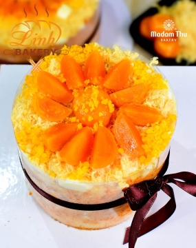 Bánh bông lan trứng muối 