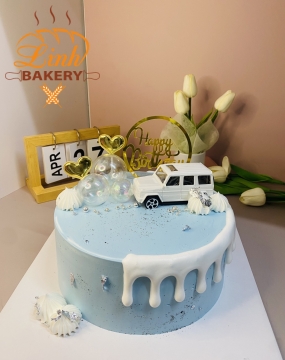 Bánh sinh nhật bé trai