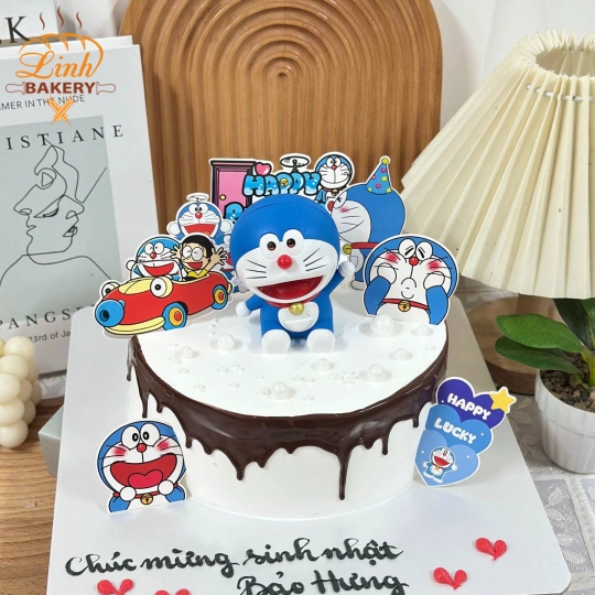 Bánh sinh nhật bé trai ô tô 19