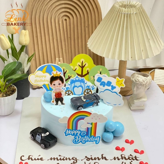 Bánh sinh nhật bé trai ô tô 6